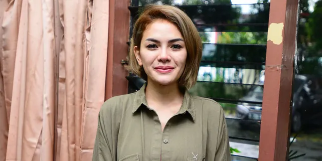 Ultah, Nikita Mirzani 'Dapat' Mobil Mercy - Liburan ke Eropa