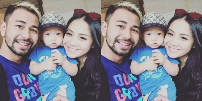 Ultah, Rafathar Dipaksa Bangun Jam 12 Malam Untuk Tiup Lilin Ultah, Rafathar Dipaksa Bangun Jam 12 Malam Untuk Tiup Lilin