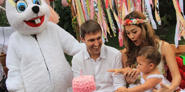 Ultah Sang Anak, Indah Kalalo Rayakan Dengan Garden Party