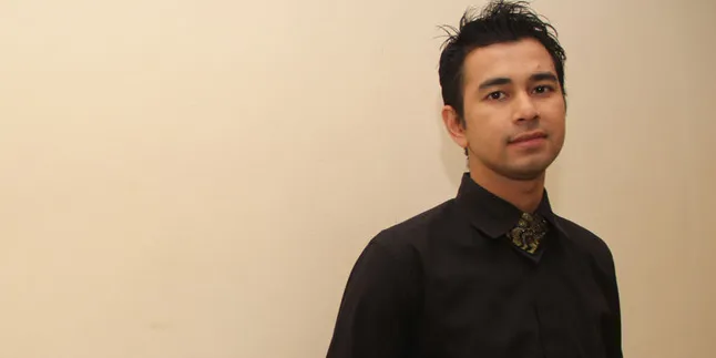 Umroh, Deni Cagur Doakan Raffi Ahmad