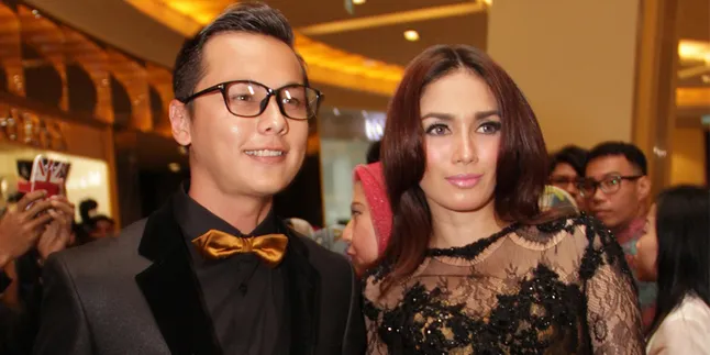 Umroh ke-3, Andhika Pratama & Ussy Bakal Liburan ke Dubai Umroh ke-3, Andhika Pratama & Ussy Bakal Liburan ke Dubai