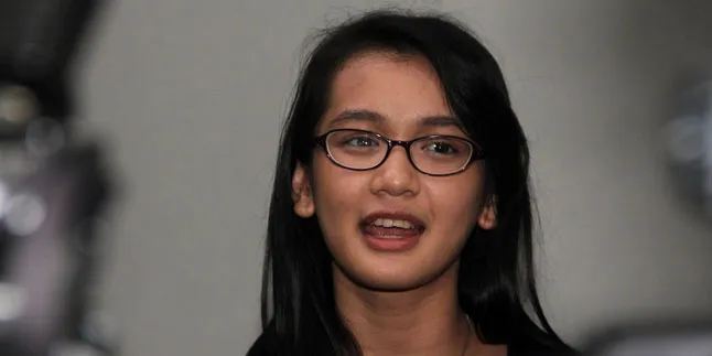 Umur 17 Tahun, Dhea Anissa Masih Dilarang Pacaran Umur 17 Tahun, Dhea Anissa Masih Dilarang Pacaran