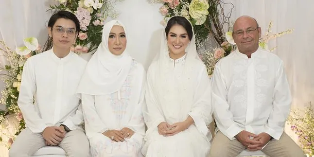 Masih Umur 18 Tahun Jadi Wali Nikah Irish Bella, Sean Ivan Sempat Menolak Masih Umur 18 Tahun Jadi Wali Nikah Irish Bella, Sean Ivan Sempat Menolak
