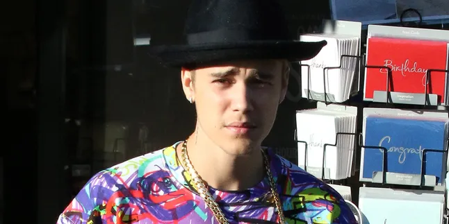 Unggah Dua Video, Lagu Justin Bieber Curhat Tentang Selena Gomez?