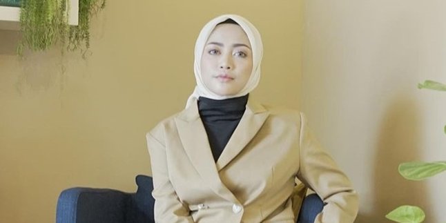 Upload Photos of Removing Hijab on Mother's Day, Rachel Vennya Receives Criticism and Support from Netizens