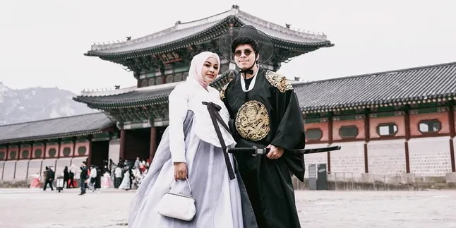 Unggahan Aurel Hermansyah Jadi Sorotan saat Pakai Shopee Garansi Bebas Pengembalian!