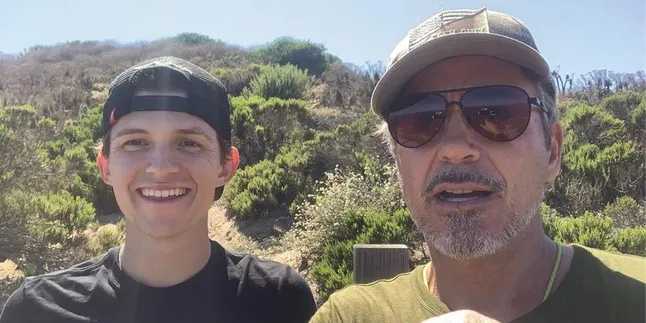 Unggahan Pertama Tom Holland Pasca Kisruh Disney-Sony, Ngadu ke Mr Stark?