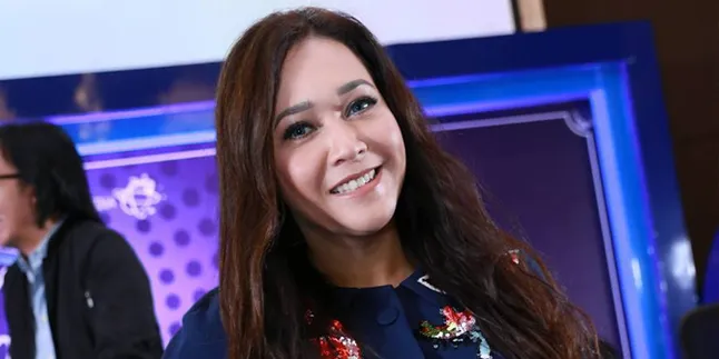 Ungkapan Cinta Maia Estianty Untuk Al, El dan Dul, Bikin Haru