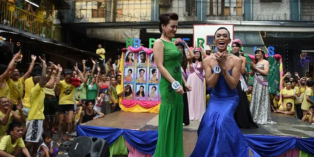 Unik, Penjara Ini Adakan Kontes Kecantikan Bagi Napi Transgender