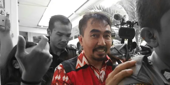 Untuk Kasus Pencabulan Anak, Gatot Brajamusti Bisa Dihukum 15 Tahun Untuk Kasus Pencabulan Anak, Gatot Brajamusti Bisa Dihukum 15 Tahun