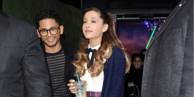 Ups, Ariana Grande Mengumpat di MTV