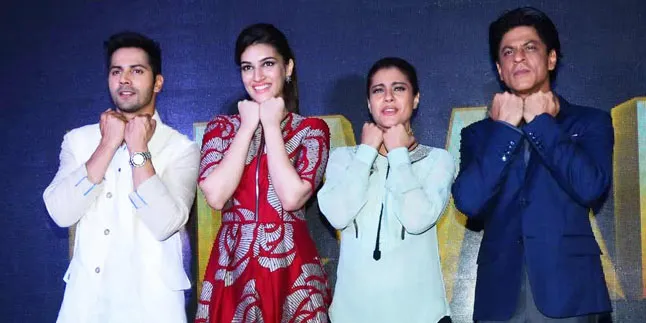 Ups! Kajol dan Varun Dhawan Saling 'Berseteru' Demi AbRam Khan