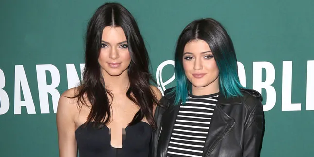 Ups! Kendall dan Kylie Jenner Ternyata Paling Takut Jadi Tua