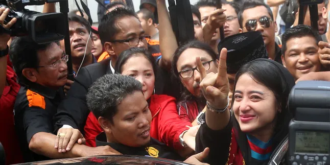 Ups, Kepada Saipul Jamiell Depe Ngaku Sudah Bersuami! Ups, Kepada Saipul Jamiell Depe Ngaku Sudah Bersuami!