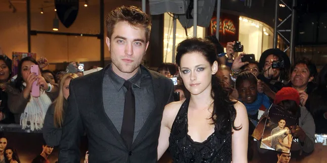 Ups! Kristen Stewart - Robert Pattinson Tak Sengaja 'Papasan'