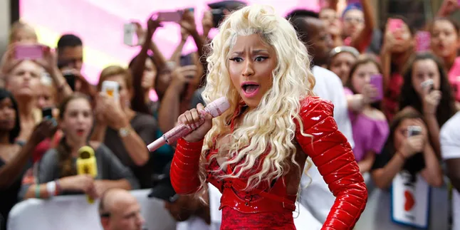 Ups, Nicki Minaj Alami Nip Slip (Lagi)