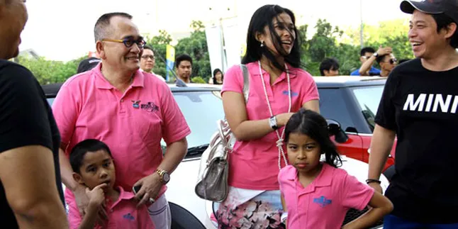 Urusan Didik Anak, Ruhut Sitompul Pasrah ke Istri