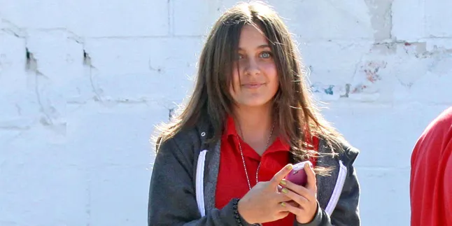 Usaha Bunuh Diri Paris Jackson Sudah Berlangsung Lama? Usaha Bunuh Diri Paris Jackson Sudah Berlangsung Lama?