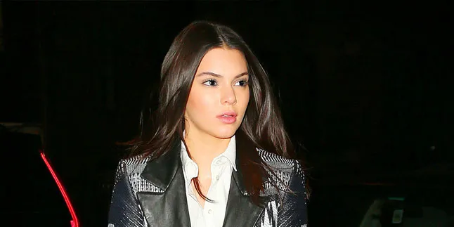 Usai Dicoret-coret, Billboard Campaign Kendall Jenner Diganti