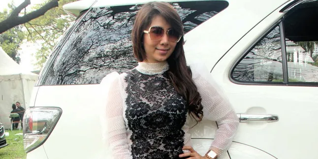 Usai Foto Mesra Beredar, Ratna Dilla Fokus 'Nyut-Nyut'