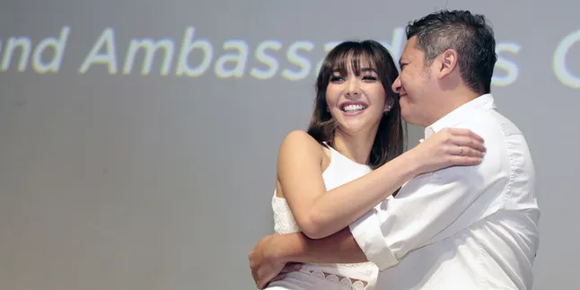 Usai Gugat Cerai Gading, Gisella Anastasia Santai Makan Siang Bersama Sahabat