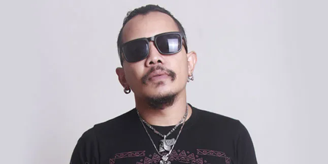Usai Menikah, Cella Kotak Tak Merasakan Ada Perbedaan Usai Menikah, Cella Kotak Tak Merasakan Ada Perbedaan