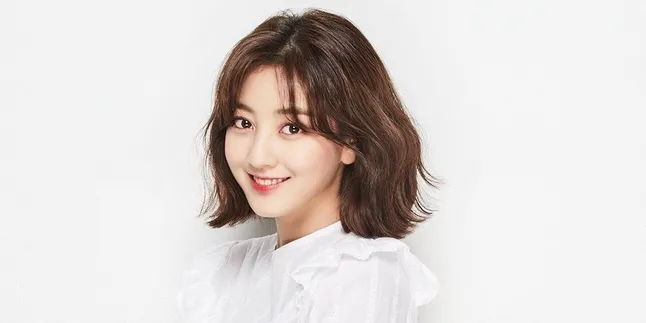 Usai Pacaran dengan Kang Daniel, Jihyo TWICE Jadi Sasaran Komentar Jahat Netizen Usai Pacaran dengan Kang Daniel, Jihyo TWICE Jadi Sasaran Komentar Jahat Netizen