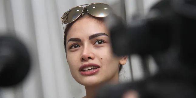 Usai Suami Keturunan Iran, Nikita Mirzani Berniat Cari Bule