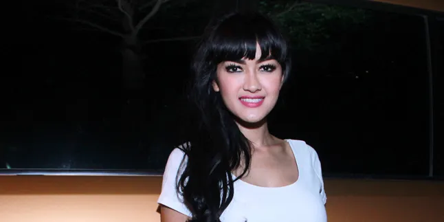 Usia 36, Julia Perez Berharap Publik Stop Memandangnya Negatif