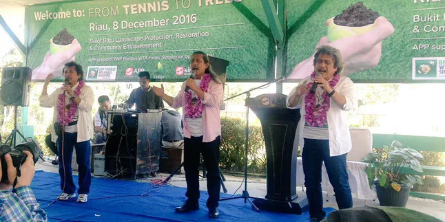 Usia 70 Tahun Lebih, Bimbo Tetap Eksis dam Aktif Kegiatan Sosial