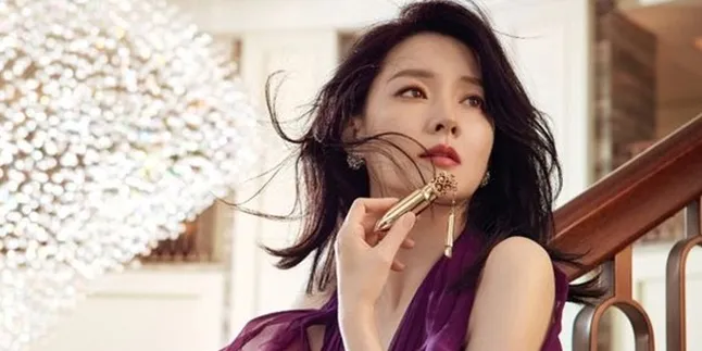 Usia Hampir 70 Tahun dan Kaya Raya, Suami Lee Young Ae Awet Muda Banget
