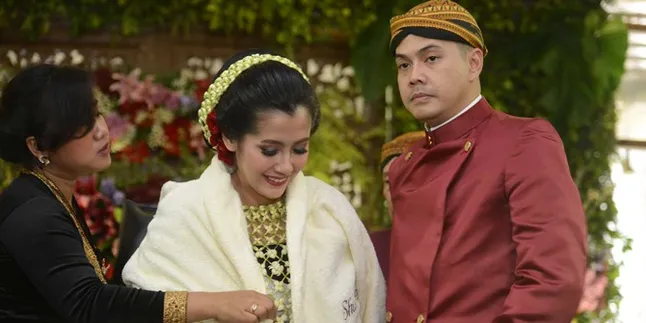 Usia Kandungan 7 Bulan, Ardina Rasti dan Arie Dwi Andhika Nyicil Keperluan Anak Usia Kandungan 7 Bulan, Ardina Rasti dan Arie Dwi Andhika Nyicil Keperluan Anak