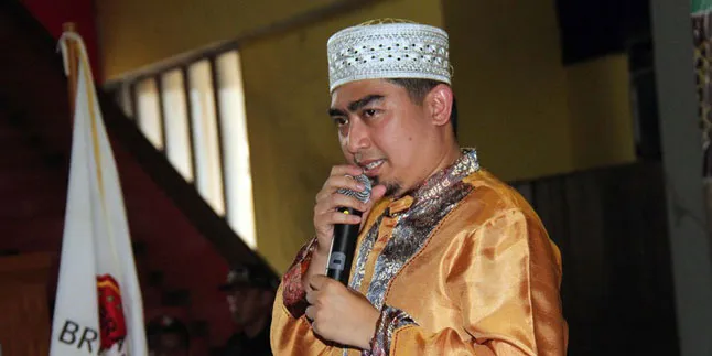 Ustad Solmed Enggan Tanggapi Surat Terbuka TKI Hong Kong Ustad Solmed Enggan Tanggapi Surat Terbuka TKI Hong Kong
