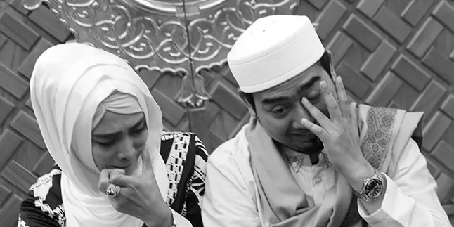 Ustaz Solmed Buka Suara Mengenai Isu Bom Gereja di Surabaya