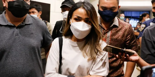 Usut Tuntas Kasus Mafia Tanah yang Sasar Keluarganya, Nirina Zubir Tak Akan Biarkan Tersangka Nikmati Hasil