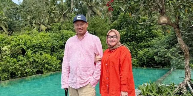 Uya Kuya dan Astrid Emosional Saat Perdana Balik ke Rumahnya yang Dijarah