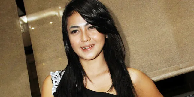 Vakum Sinetron, Marina Sans Rilis 'Buka Dikit Joss'