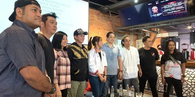 Valentino 'Jebreeet' Simanjuntak Gelar Turnamen Badminton, Ajak Sederet Atlet Pro Hingga Artis Valentino 'Jebreeet' Simanjuntak Gelar Turnamen Badminton, Ajak Sederet Atlet Pro Hingga Artis