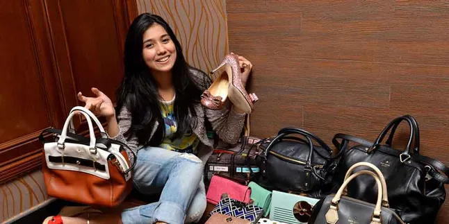 Variatif, Tasya Tania Koleksi Berbagai Barang Kate Spade Variatif, Tasya Tania Koleksi Berbagai Barang Kate Spade