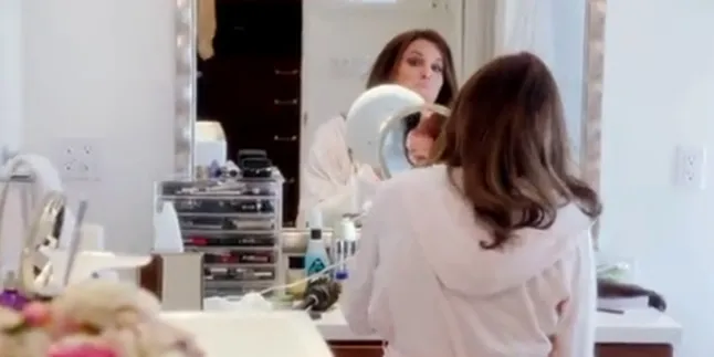 Variety Show Pertama Caitlyn Jenner Akan Tayang, Makin Mempesona Variety Show Pertama Caitlyn Jenner Akan Tayang, Makin Mempesona