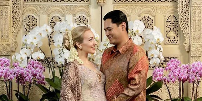 Varsha Strauss & Panji Trihatmodjo Gelar Upacara 7 Bulan Kehamilan, Dihadiri Bambang