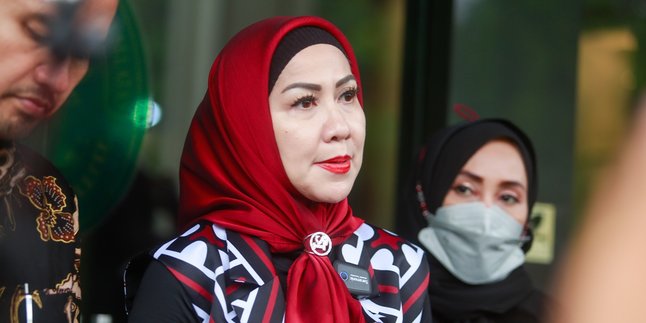Venna Melinda Returns All of Ferry Irawan's Belongings, Mother-in-Law: Maybe She Wants Attention