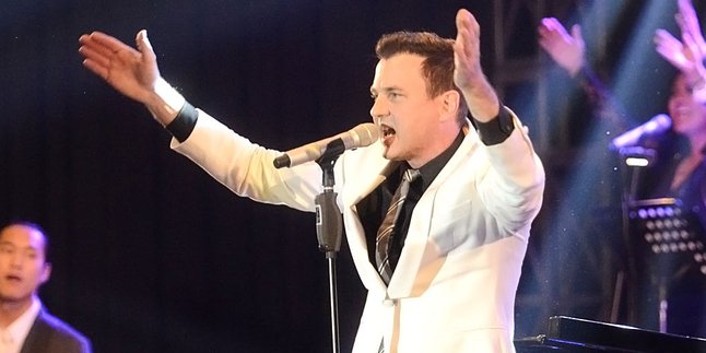 Veteran Musik Tommy Page Meninggal Dunia, Diduga Bunuh Diri