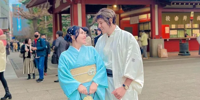 Via Vallen Ungkap Perbedaan Liburan ke Jepang Kali ini Dengan Sebelumnya Via Vallen Ungkap Perbedaan Liburan ke Jepang Kali ini Dengan Sebelumnya