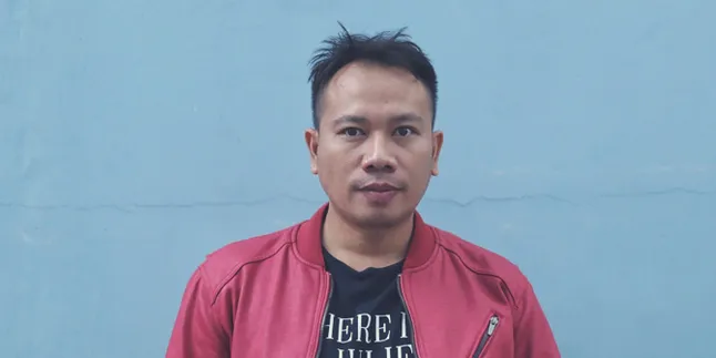 Vicky Prasetyo: Cita-Cita Saya Jadi Pengabdi Hukum Vicky Prasetyo: Cita-Cita Saya Jadi Pengabdi Hukum