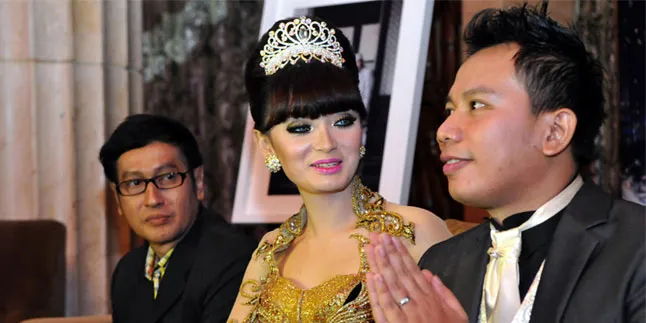 Vicky Prasetyo Masih Sayang Zaskia Gotik Vicky Prasetyo Masih Sayang Zaskia Gotik