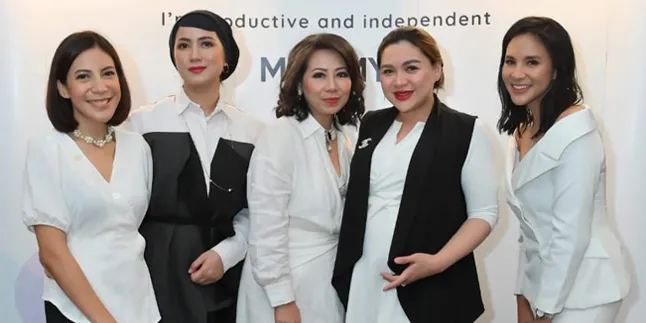 Vicky Shu & Minuk Seto Kompak Gunakan Essential Oil Untuk Jaga Kesehatan Anak
