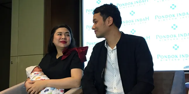 Vicky Shu Lahirkan Anak Pertama, Prosesnya Lumayan Panjang