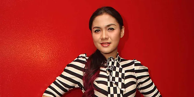 Vicky Shu Tak Mau Punya Tubuh Berotot Seperti Agnez Mo