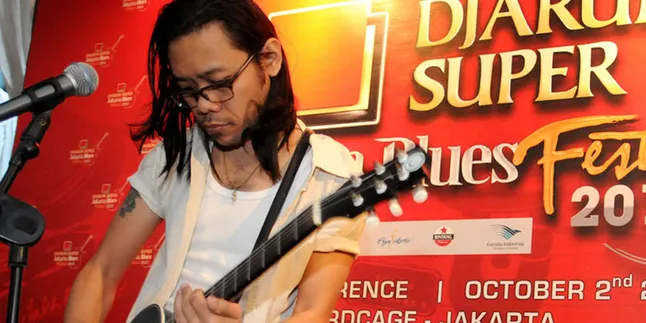 [Video] Adrian Adioetomo Rilis Klip 'Sabda Baru'